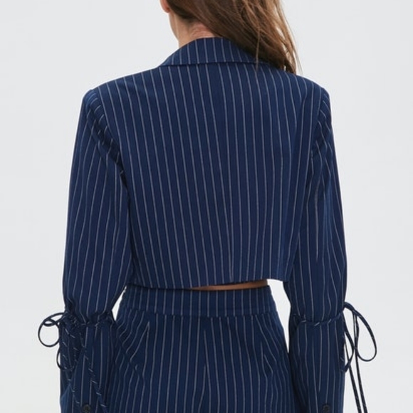 NEW F21 BLAZER/SKORT SET - Picture 3 of 3